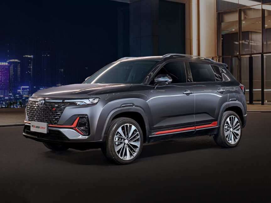 Changan CS35 Plus Техно, серебряный