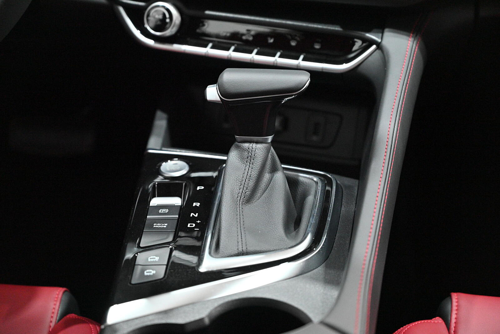 Changan Eado Plus Стандарт, белый