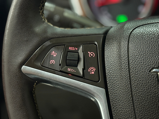 Opel Mokka Cosmo, 2014 года, пробег 203000 км