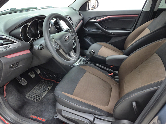 Lada (ВАЗ) Vesta Luxe, 2017 года, пробег 61112 км
