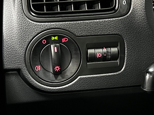 Volkswagen Polo Trendline, 2015 года, пробег 158000 км