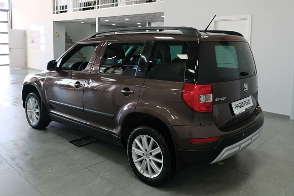 Skoda Yeti Ambition, 2015 года, пробег 124215 км