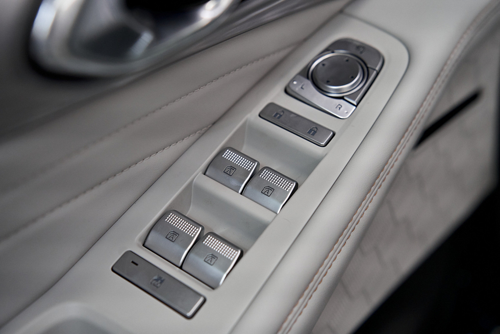 GAC GS8 GX Premium, серебряный