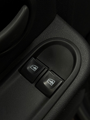 Renault Duster Authentique, 2015 года, пробег 229000 км