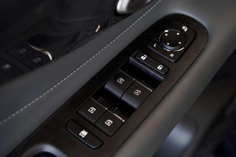 GAC Empow GL S-style, серый