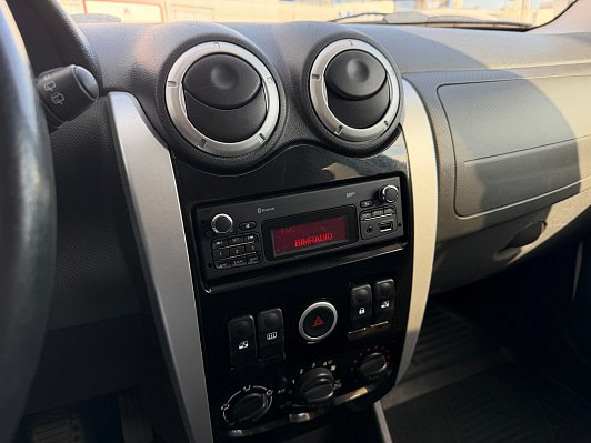 Lada (ВАЗ) Largus Luxe Glonass (7 мест) (2018-2019), 2018 года, пробег 107800 км