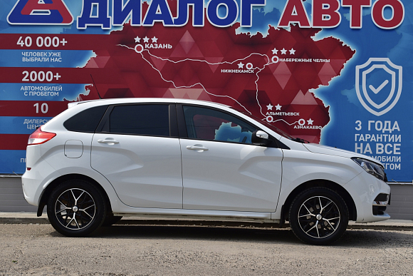 Lada (ВАЗ) XRAY Luxe Prestige, 2018 года, пробег 117000 км