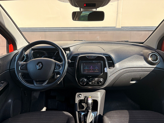 Renault Kaptur Style, 2017 года, пробег 149335 км