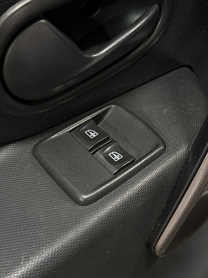 Renault Sandero Confort, 2016 года, пробег 59800 км