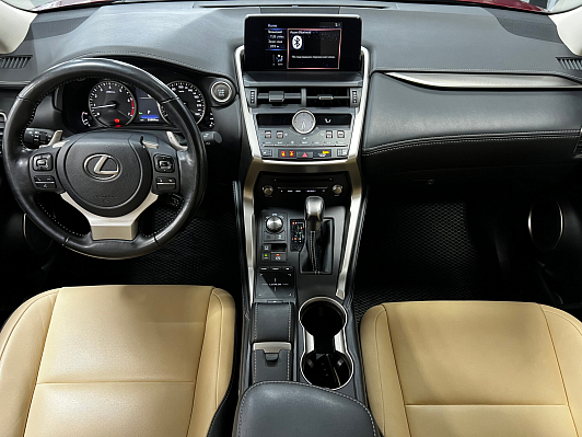 Lexus NX Progressive, 2020 года, пробег 65801 км