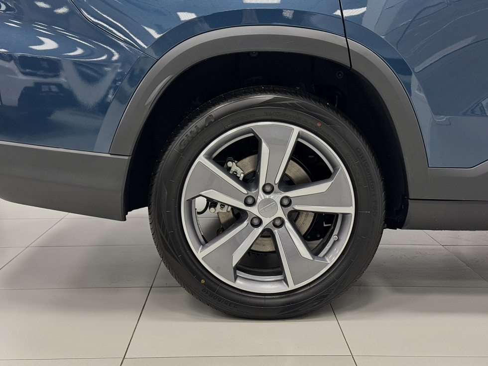 Geely Okavango Flagship, синий