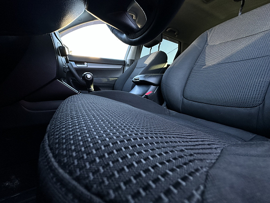 Kia Sorento New Comfort (2015), 2014 года, пробег 230000 км