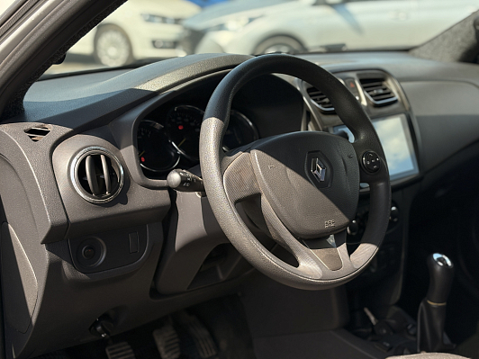 Renault Logan Confort, 2017 года, пробег 155992 км