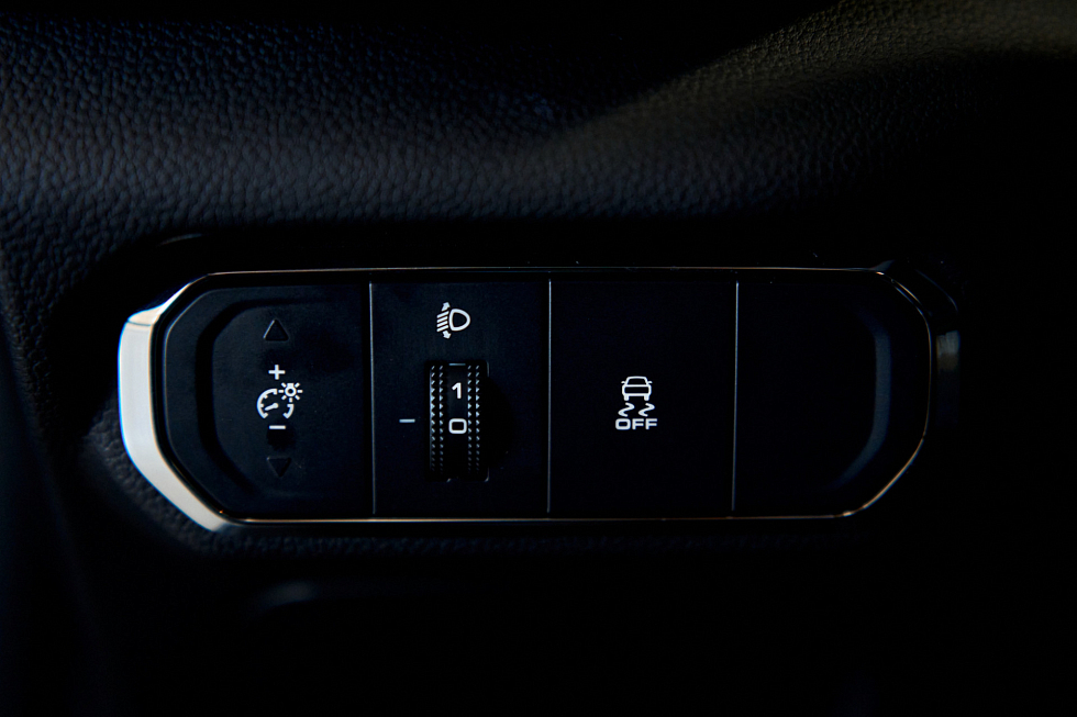 Haval Jolion Комфорт, черный