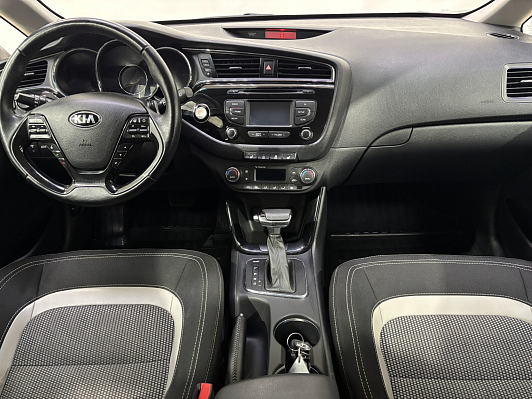 Kia Ceed Premium, 2015 года, пробег 111207 км