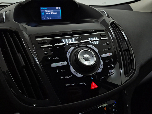 Ford Kuga Titanium, 2016 года, пробег 72500 км