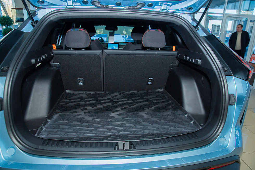Geely Cityray Флагман, голубой