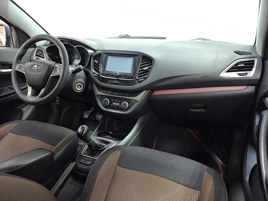 Lada (ВАЗ) Vesta Luxe, 2017 года, пробег 61112 км