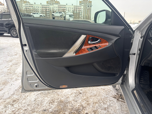 Toyota Camry Комфорт, 2008 года, пробег 267000 км