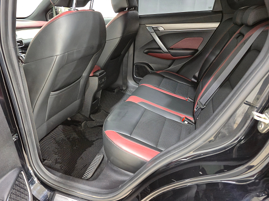 Geely Coolray Flagship, 2021 года, пробег 104370 км