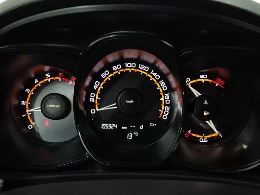 Lada (ВАЗ) Vesta Comfort, 2021 года, пробег 105895 км