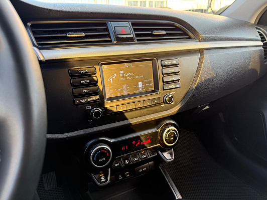 Kia Rio Luxe, 2019 года, пробег 252180 км