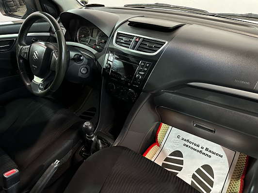 Suzuki Swift GL, 2011 года, пробег 338400 км