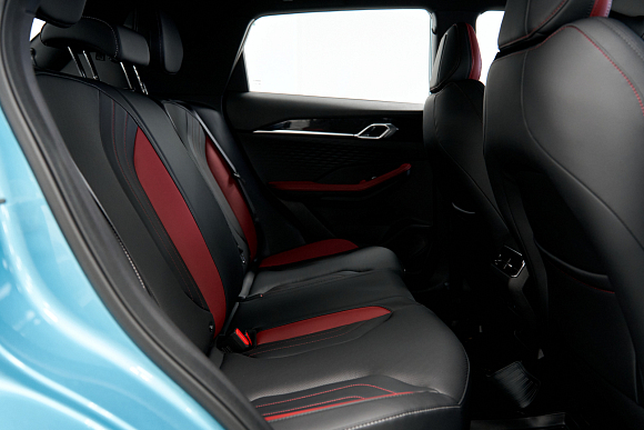Geely Coolray Comfort, голубой