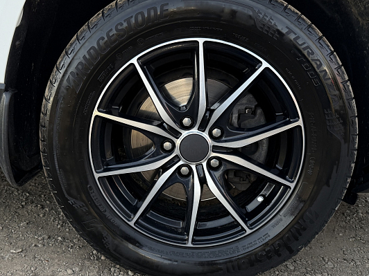 Skoda Karoq Ambition, 2020 года, пробег 126000 км