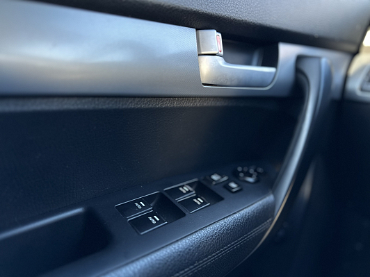 Kia Sorento New Comfort (2015), 2014 года, пробег 230000 км