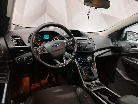 Ford Kuga Trend, 2017 года, пробег 162000 км