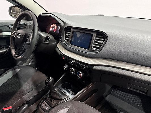 Lada (ВАЗ) Vesta, 2023 года, пробег 40200 км