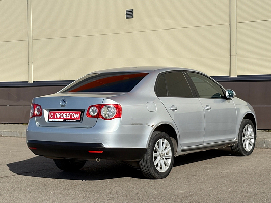 Volkswagen Jetta Trendline, 2010 года, пробег 214550 км