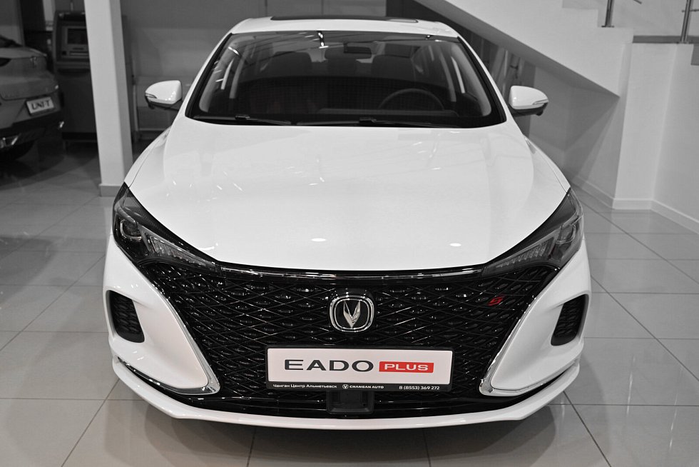 Changan Eado Plus Техно, белый