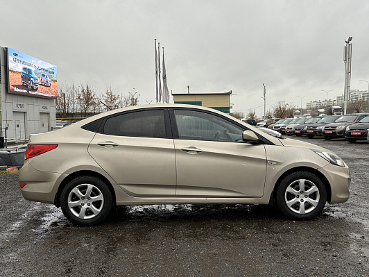 Hyundai Solaris Comfort, 2012 года, пробег 181345 км