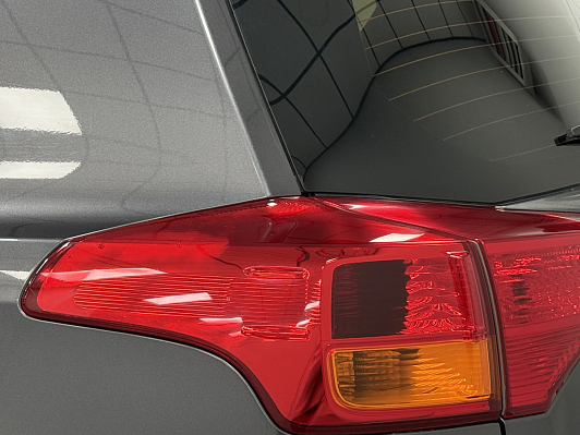 Toyota RAV4, 2013 года, пробег 121000 км