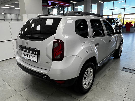 Renault Duster Adventure, 2017 года, пробег 208000 км
