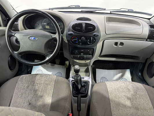 Lada (ВАЗ) Kalina, 2011 года, пробег 138835 км