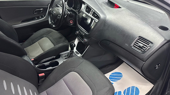 Kia Ceed Prestige, 2014 года, пробег 174996 км