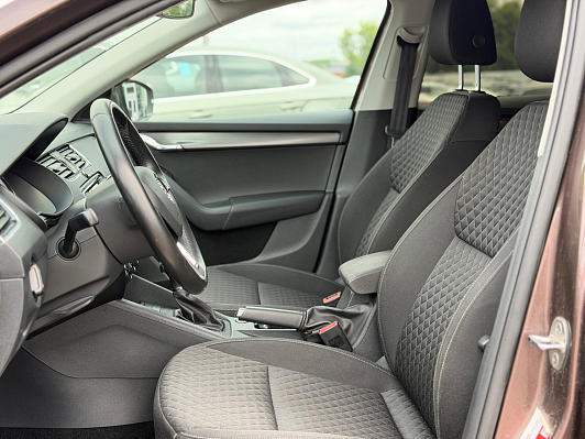 Skoda Octavia Ambition, 2017 года, пробег 171586 км