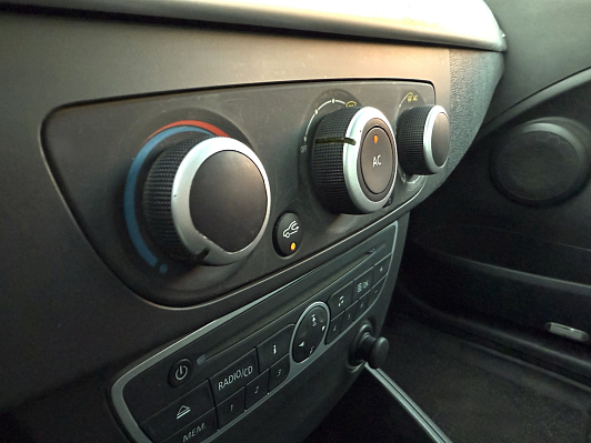 Renault Fluence, 2012 года, пробег 172166 км
