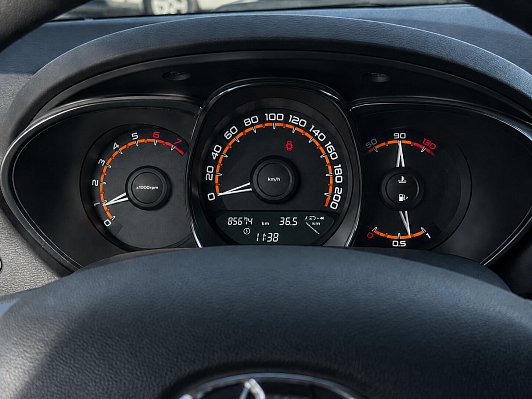 Lada (ВАЗ) Vesta Comfort, 2021 года, пробег 85666 км