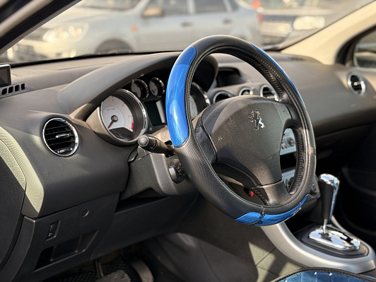 Peugeot 308 Premium, 2008 года, пробег 166938 км