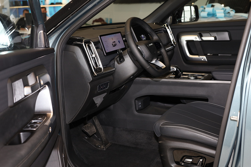 Jaecoo J7 Active, зеленый