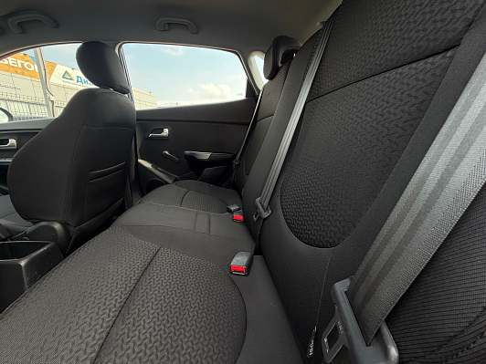 Kia Rio Comfort Аудио, 2015 года, пробег 37000 км