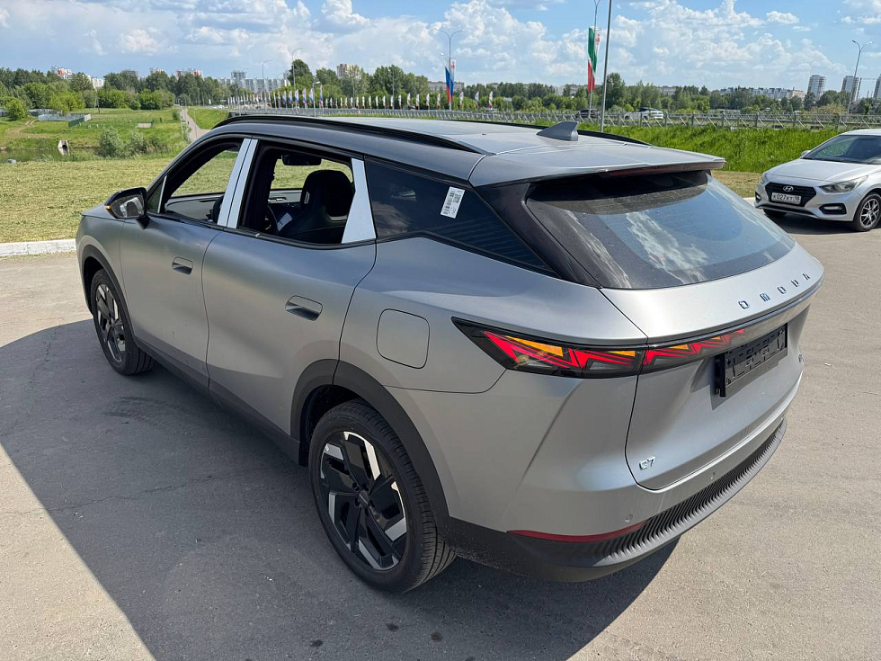 Omoda C7 Active, серый