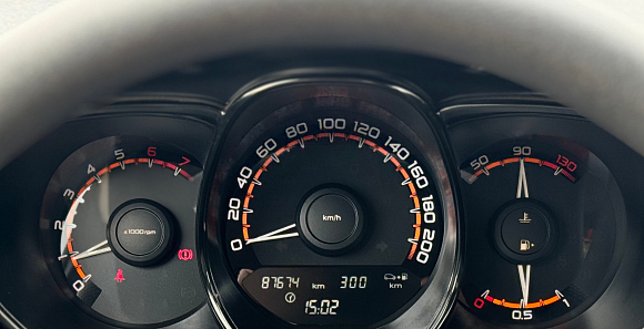 Lada (ВАЗ) Vesta Comfort Image, 2019 года, пробег 87675 км