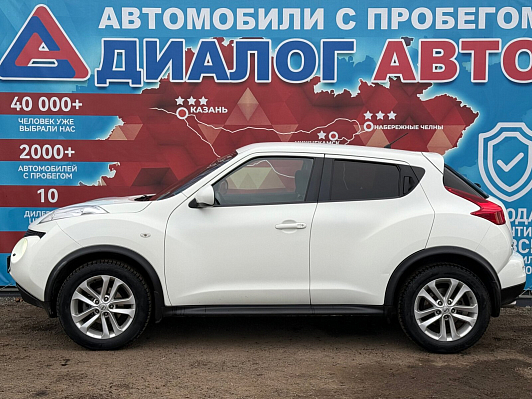 Nissan Juke SE, 2012 года, пробег 150000 км