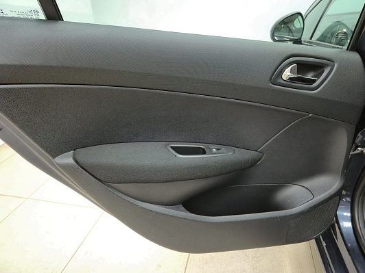Peugeot 408 Style, 2014 года, пробег 218981 км