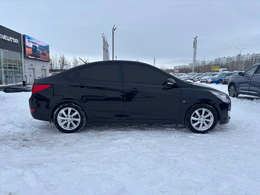 Hyundai Solaris, 2015 года, пробег 155501 км